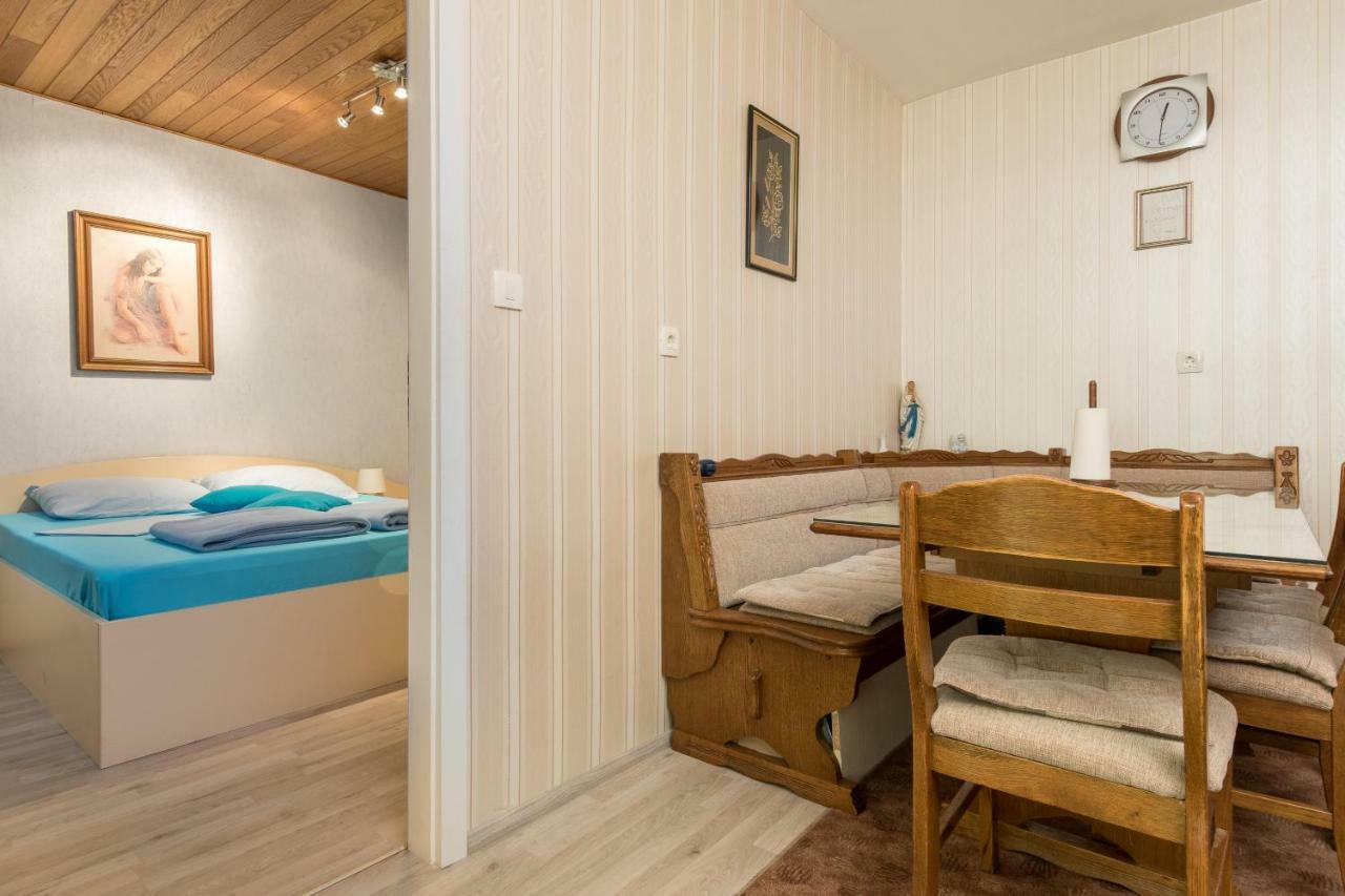 Apartments Ivan Kaštela Eksteriør bilde